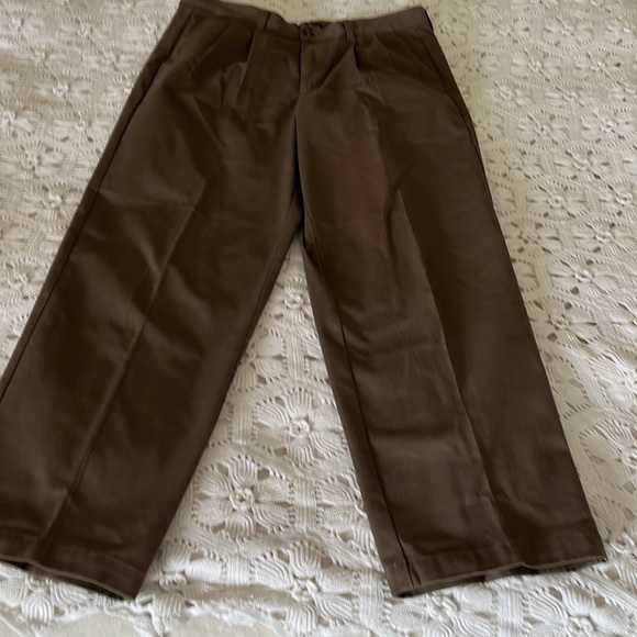 Basic Editions Pants Mens Dark Brown Khaki Pants Size 34 3 In Good